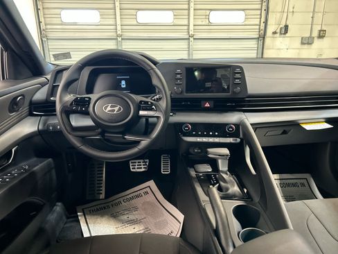 New 2026 Hyundai Elantra Sport FWD image 4