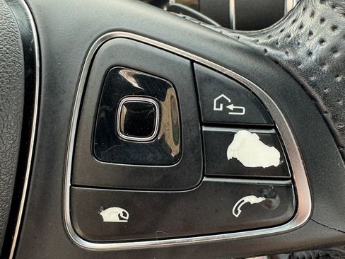 Used 2017 Mercedes-Benz E 300 image 31