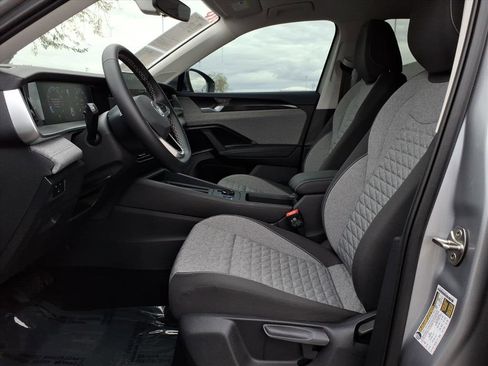 Certified 2025 Volkswagen Tiguan S image 19