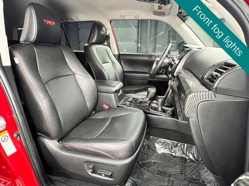 Used 2017 Toyota 4Runner TRD Pro AWD/4WD image 8