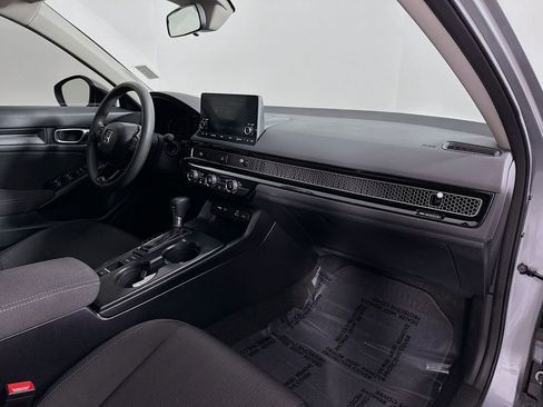 Used 2023 Honda Civic LX image 27