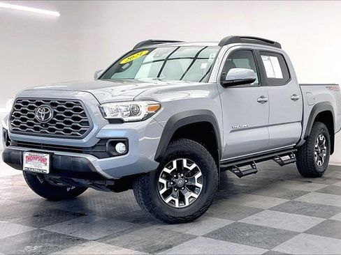 Used 2021 Toyota Tacoma TRD Sport image 12