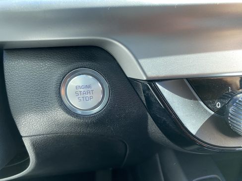Used 2020 Kia Telluride S FWD image 18