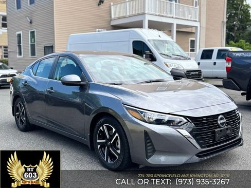 Used 2025 Nissan Sentra SV w/ All-Weather Package FWD image 3