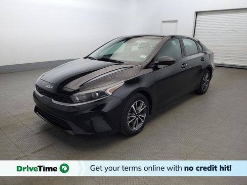 Used 2022 Kia Forte LXS FWD image 1