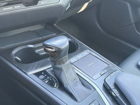 Used 2021 Lexus UX 250h w/ Accessory Package (Z2) AWD/4WD image 20