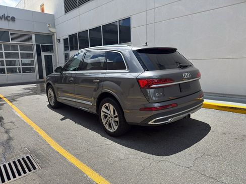 Used 2021 Audi Q7 3.0T Premium Plus AWD/4WD image 2