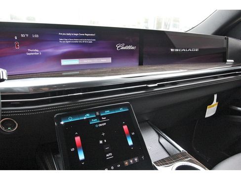 New 2026 Cadillac Escalade 2WD image 17