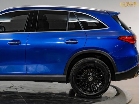 Used 2026 Mercedes-Benz GLC 300 w/ Winter Package image 15