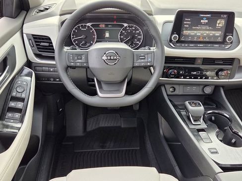 New 2026 Nissan Rogue SV image 7