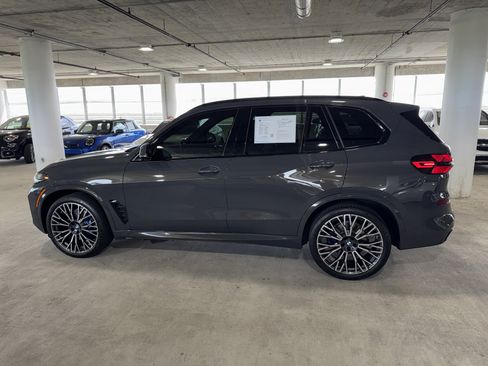Used 2025 BMW X5 xDrive40i w/ M Sport Package AWD/4WD image 5