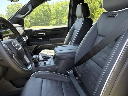 New 2026 GMC Sierra 1500 AT4X AWD/4WD image 5