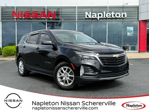 Used 2022 Chevrolet Equinox LT FWD image 1