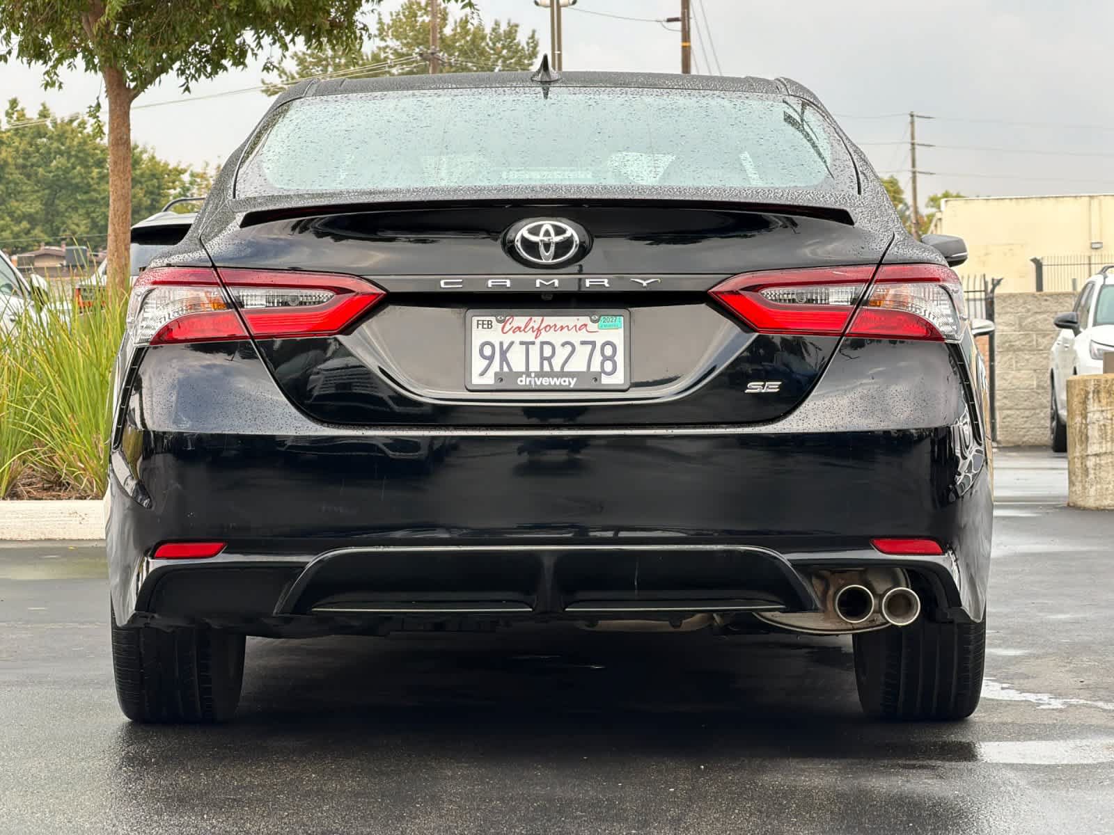 Used 2024 Toyota Camry SE FWD image 8