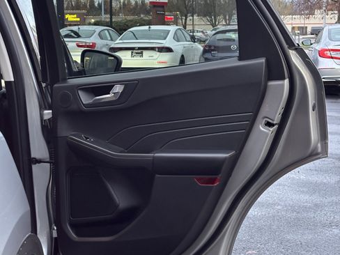 Used 2021 Ford Escape Titanium w/ Titanium Elite Package image 14