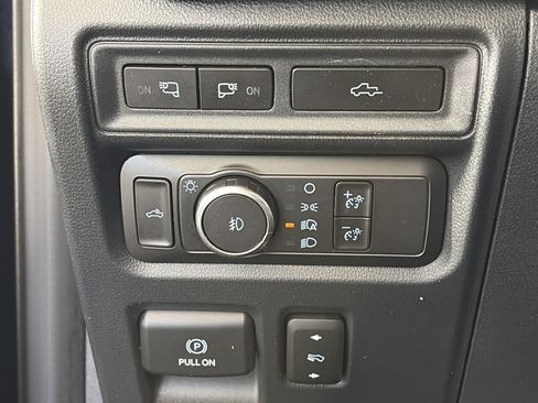 Certified 2021 Ford F150 Platinum w/ Equipment Group 701A High image 26