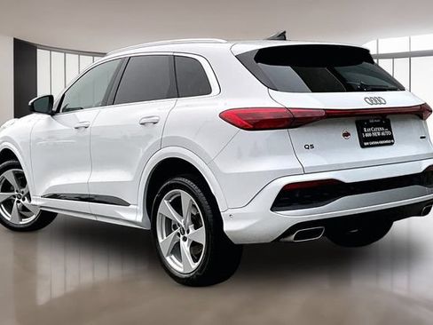 Used 2025 Audi Q5 Premium AWD/4WD image 4