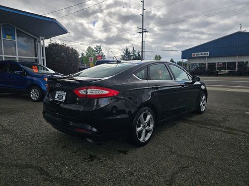 Used 2016 Ford Fusion S w/ Equipment Group 101A FWD image 7