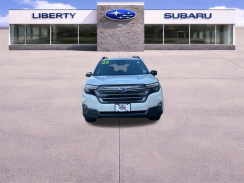 Used 2026 Subaru Forester Premium AWD/4WD image 19