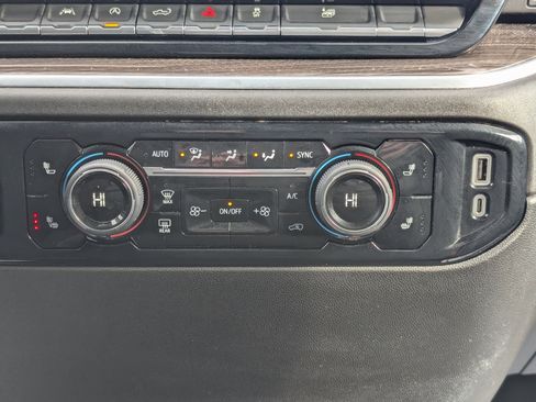 Used 2025 Chevrolet Silverado 1500 LT image 22