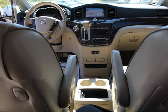 Used 2013 Nissan Quest LE FWD image 18