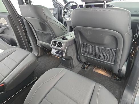 Used 2025 Mercedes-Benz GLS 450 GLS 450 image 11