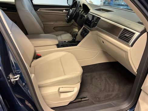 Used 2018 Volkswagen Atlas SE FWD image 11