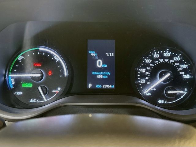 Used 2023 Toyota Sienna XLE w/ XLE Plus Package FWD image 12