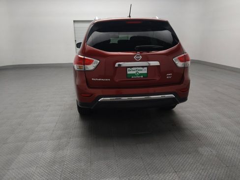 Used 2016 Nissan Pathfinder SV AWD/4WD image 6