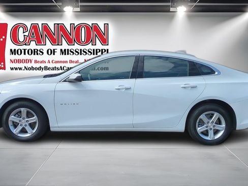 Used 2024 Chevrolet Malibu LT FWD image 8