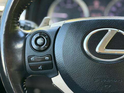 Used 2015 Lexus IS 250 RWD image 14