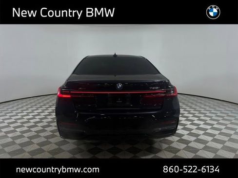 Used 2020 BMW 750i xDrive w/ Autobahn Package image 6