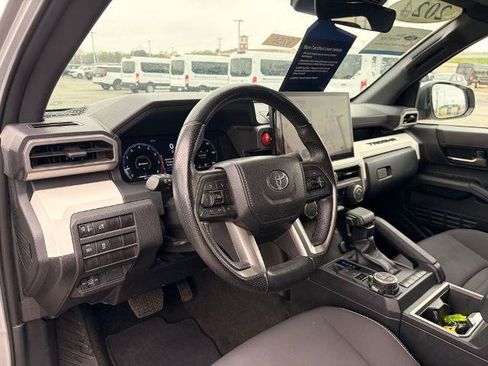 Used 2024 Toyota Tacoma TRD Off-Road AWD/4WD image 12