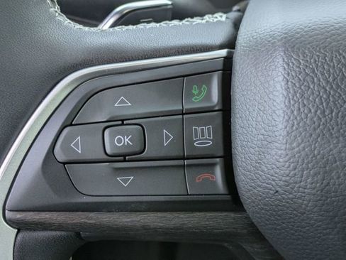 New 2025 Jeep Grand Cherokee Limited image 21