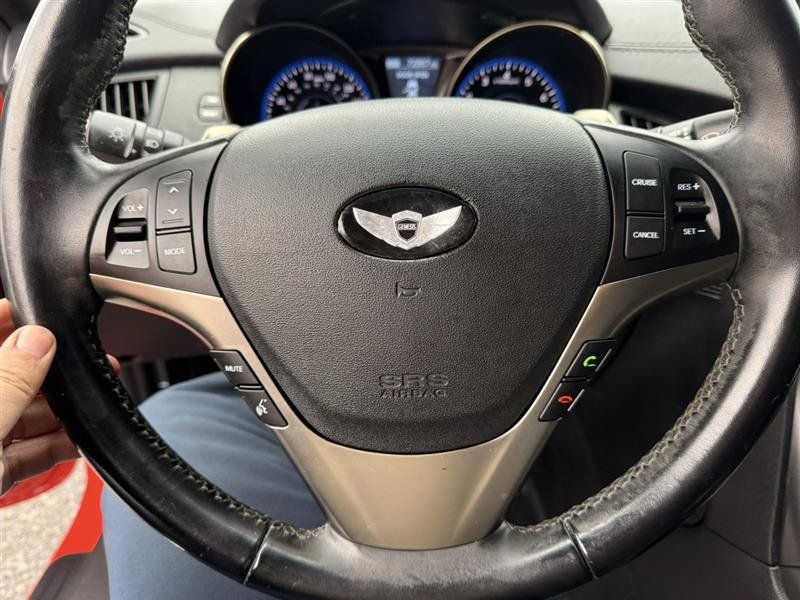 Used 2015 Hyundai Genesis 3.8 RWD image 24