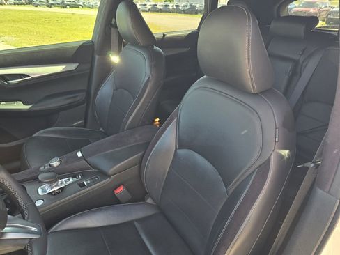 Used 2019 INFINITI QX50 Essential w/ Sensory Package FWD image 13