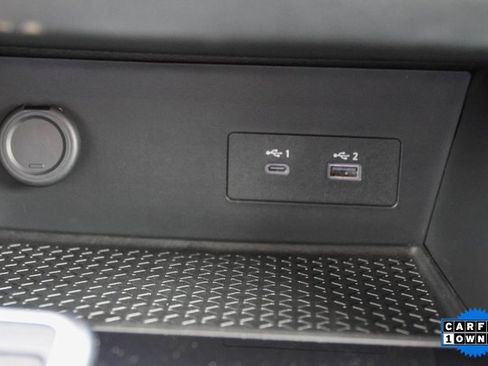 Used 2025 Nissan Pathfinder SV image 25