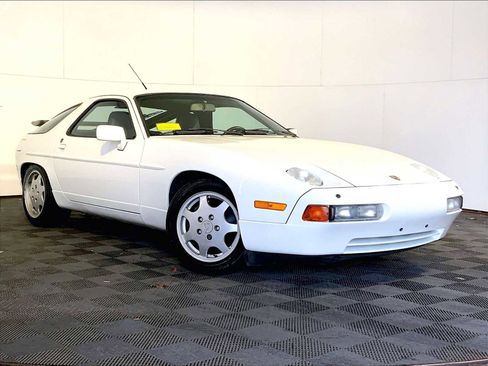 Used 1991 Porsche 928 S4 RWD image 9