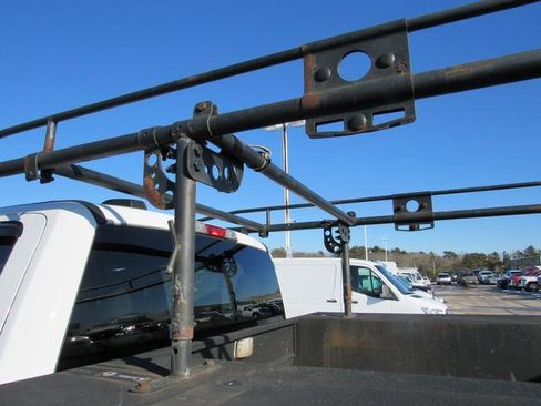 Used 2022 Ford F350 XL w/ Power Equipment Group image 30