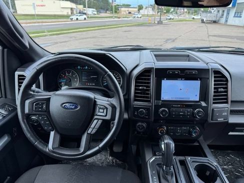 Used 2018 Ford F150 XLT w/ Equipment Group 302A Luxury AWD/4WD image 17