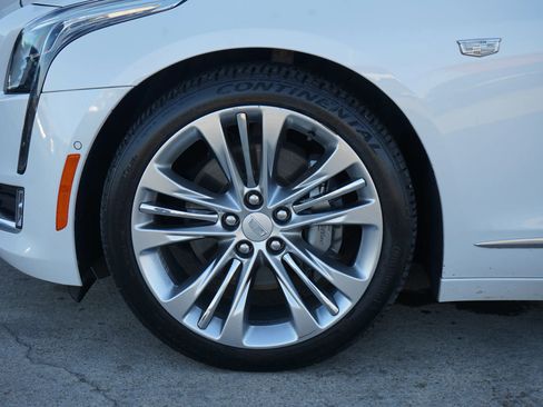 Used 2018 Cadillac CT6 Platinum image 13