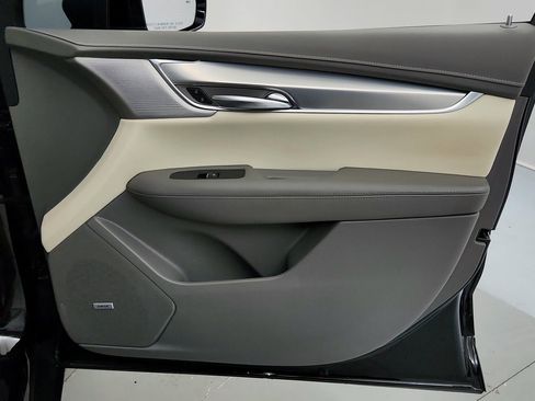 Used 2020 Cadillac XT5 Premium Luxury AWD/4WD image 30