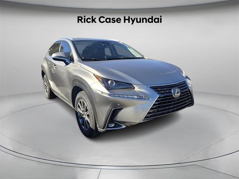 Used 2020 Lexus NX 300 FWD w/ Comfort Package image 4