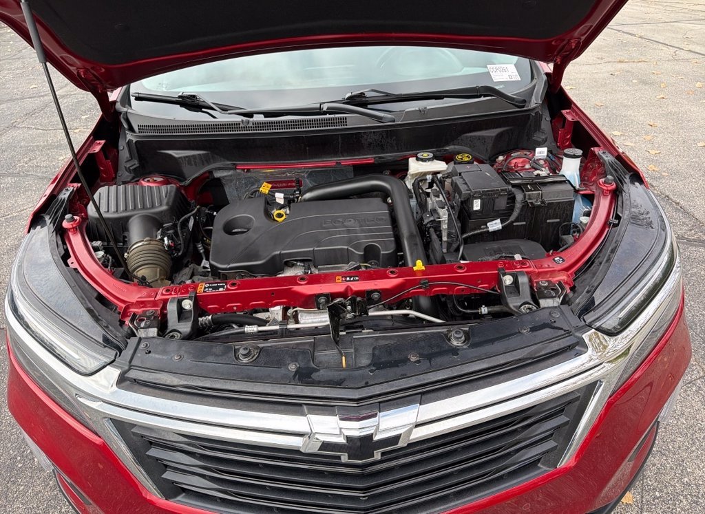 Used 2024 Chevrolet Equinox LT AWD/4WD image 28