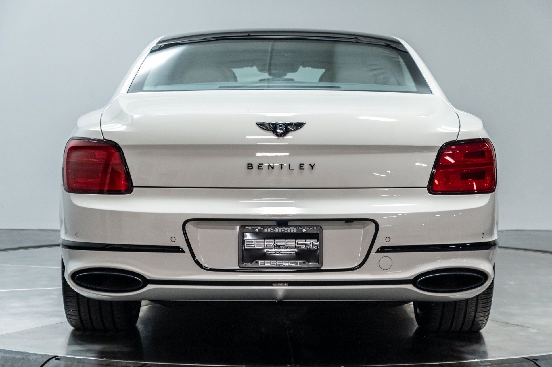 Used 2021 Bentley Flying Spur W12 AWD/4WD image 21