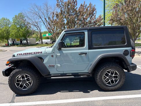 Used 2024 Jeep Wrangler Rubicon w/ Capability Package AWD/4WD image 5