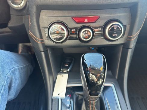 Used 2019 Subaru Crosstrek 2.0i Limited w/ Moonroof Package w/Navigation image 21