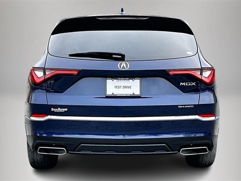 Used 2023 Acura MDX SH-AWD image 7