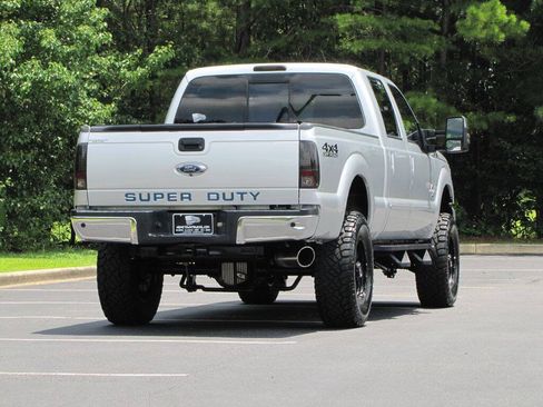 Used 2016 Ford F250 Lariat w/ Chrome Package AWD/4WD image 10