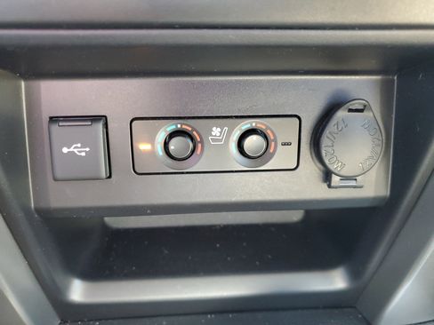 Used 2020 Toyota 4Runner Limited image 27